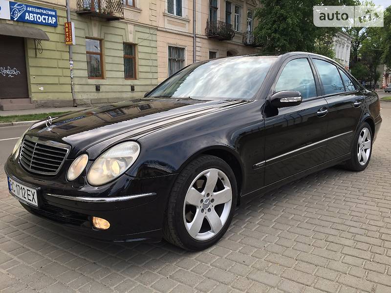 Седан Mercedes-Benz E-Class 2004 в Стрые