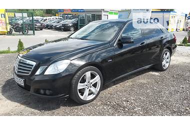 Седан Mercedes-Benz E-Class 2010 в Львове