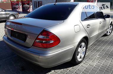  Mercedes-Benz E-Class 2006 в Надворной