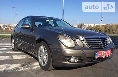 Седан Mercedes-Benz E-Class 2007 в Виннице