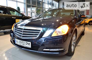 Седан Mercedes-Benz E-Class 2012 в Хмельницком