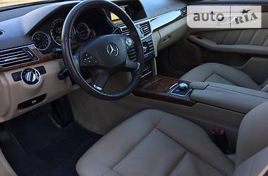 Седан Mercedes-Benz E-Class 2012 в Кривому Розі