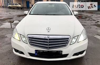 Седан Mercedes-Benz E-Class 2010 в Шепетовке