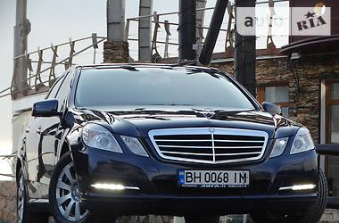 Седан Mercedes-Benz E-Class 2012 в Одессе