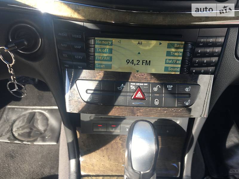 Седан Mercedes-Benz E-Class 2006 в Києві