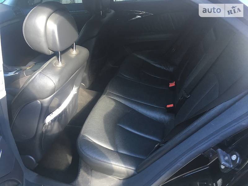 Седан Mercedes-Benz E-Class 2006 в Києві
