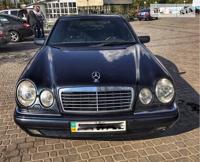 Седан Mercedes-Benz E-Class 1996 в Виннице