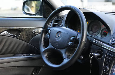 Седан Mercedes-Benz E-Class 2007 в Тернополі