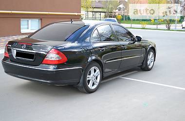 Седан Mercedes-Benz E-Class 2007 в Киеве