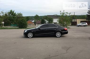 Седан Mercedes-Benz E-Class 2013 в Коломые