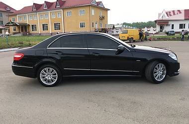 Седан Mercedes-Benz E-Class 2013 в Коломые