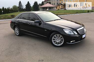 Седан Mercedes-Benz E-Class 2013 в Коломые