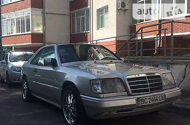 Купе Mercedes-Benz E-Class 1994 в Львове