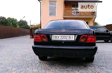 Седан Mercedes-Benz E-Class 1996 в Каменец-Подольском