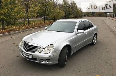 Седан Mercedes-Benz E-Class 2007 в Умани