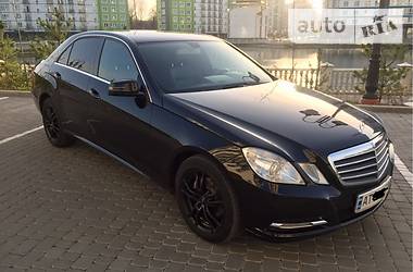 Седан Mercedes-Benz E-Class 2013 в Івано-Франківську