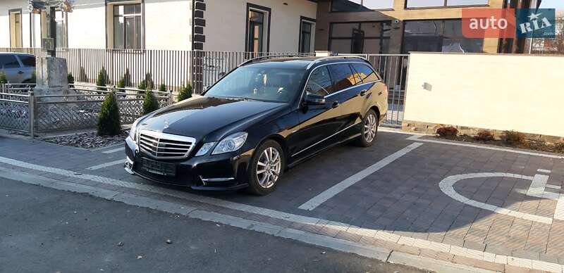 Універсал Mercedes-Benz E-Class 2011 в Іршаві фото 36 Універсал Mercedes-Benz E-Class 2011 в Іршаві
