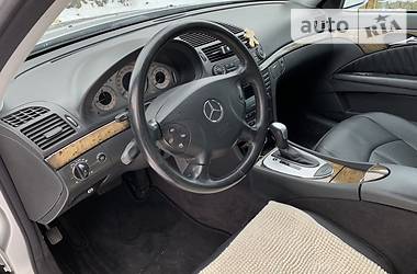 Седан Mercedes-Benz E-Class 2003 в Житомире