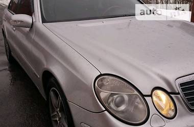 Седан Mercedes-Benz E-Class 2003 в Хмельницком