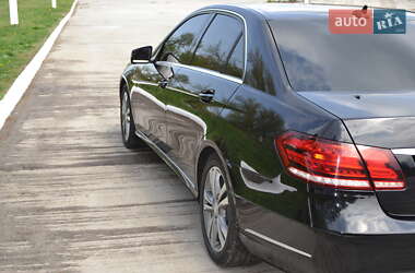 Седан Mercedes-Benz E-Class 2013 в Виннице