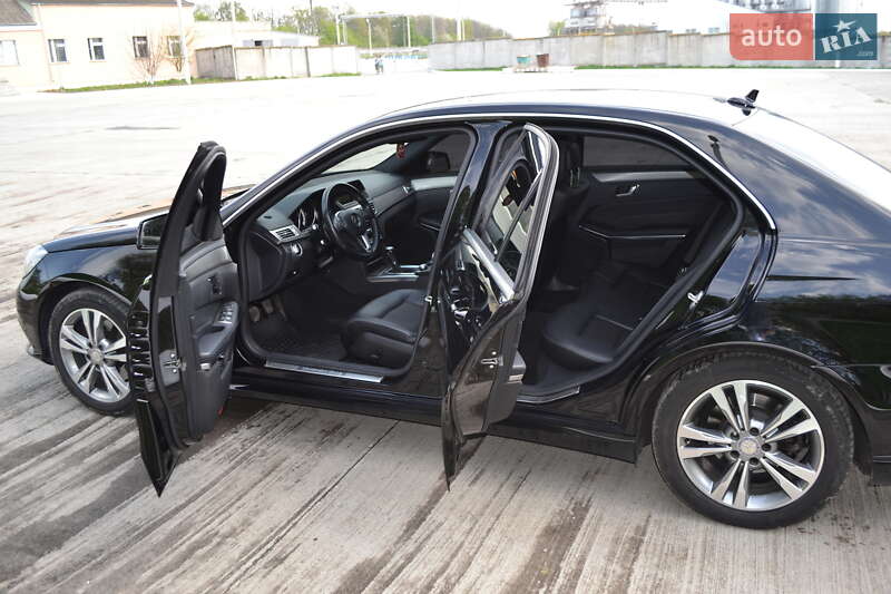 Седан Mercedes-Benz E-Class 2013 в Вінниці
