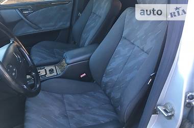 Седан Mercedes-Benz E-Class 2002 в 
