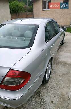 Седан Mercedes-Benz E-Class 2007 в Чернівцях
