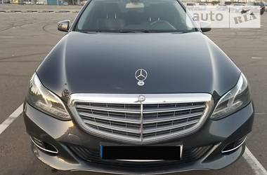 Седан Mercedes-Benz E-Class 2013 в 