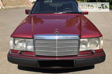 Седан Mercedes-Benz E-Class 1993 в 