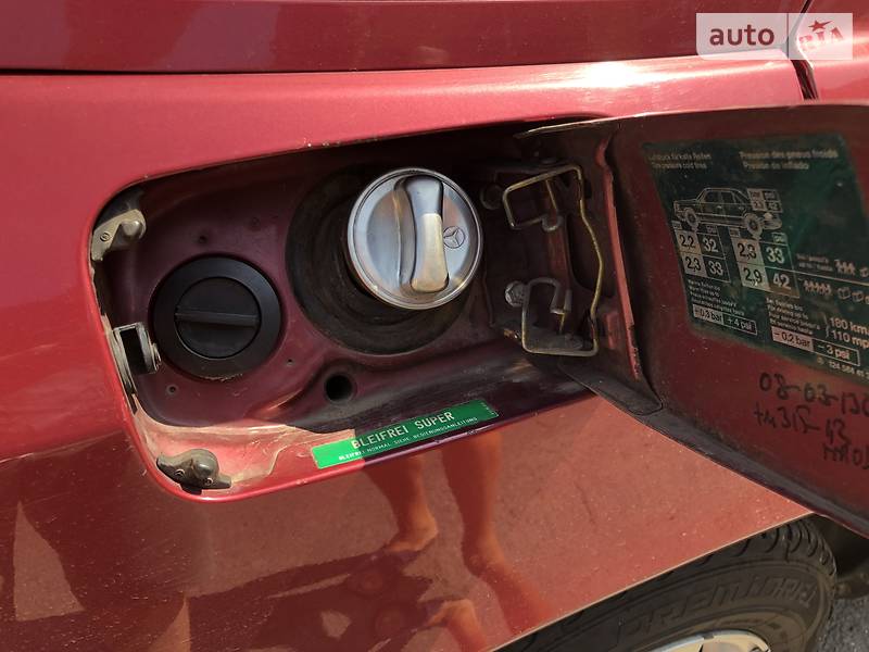 Седан Mercedes-Benz E-Class 1993 в Ужгороді фото 17 Седан Mercedes-Benz E-Class 1993 в Ужгороді