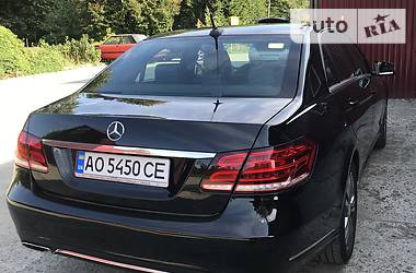 Седан Mercedes-Benz E-Class 2014 в Ужгороді