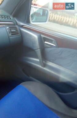 Седан Mercedes-Benz E-Class 1998 в 