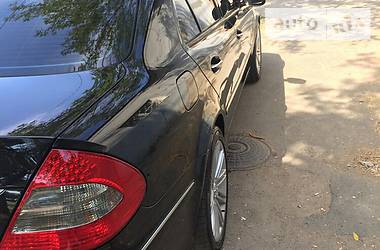 Седан Mercedes-Benz E-Class 2007 в Одессе