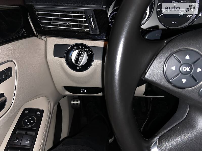 Седан Mercedes-Benz E-Class 2009 в Луцьку