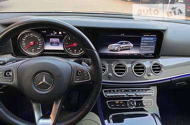 Седан Mercedes-Benz E-Class 2016 в Кривому Розі