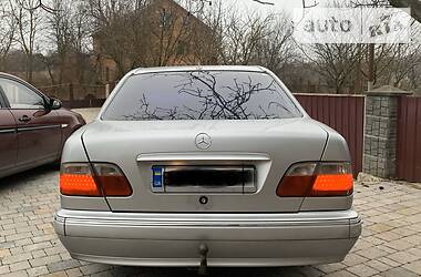 Седан Mercedes-Benz E-Class 1999 в Тернополе