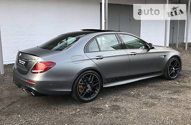 Седан Mercedes-Benz E-Class 2020 в 