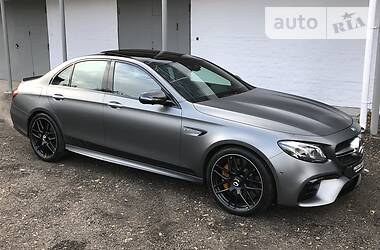 Седан Mercedes-Benz E-Class 2020 в 
