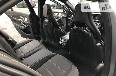 Седан Mercedes-Benz E-Class 2020 в 