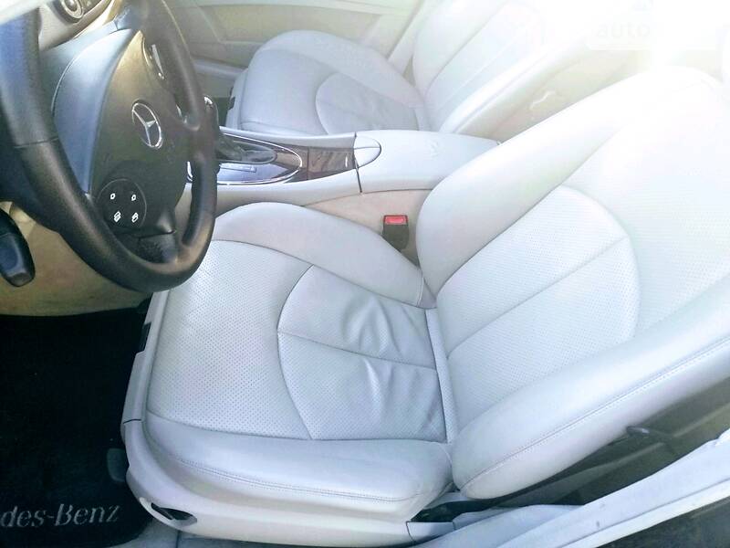 Седан Mercedes-Benz E-Class 2002 в Кропивницькому