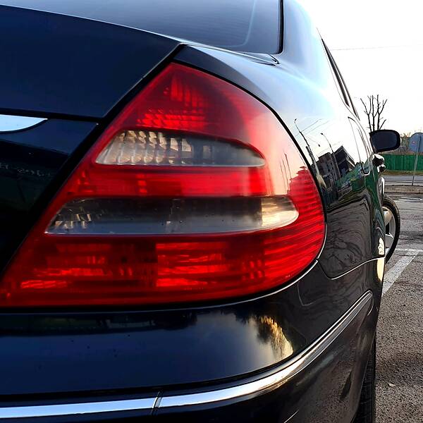 Седан Mercedes-Benz E-Class 2002 в Луцьку