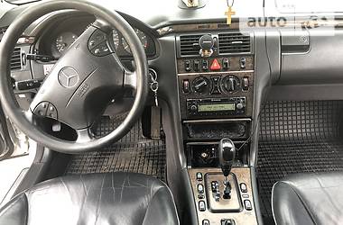 Універсал Mercedes-Benz E-Class 2001 в 