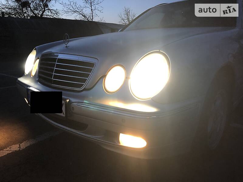 Універсал Mercedes-Benz E-Class 2001 в Житомирі