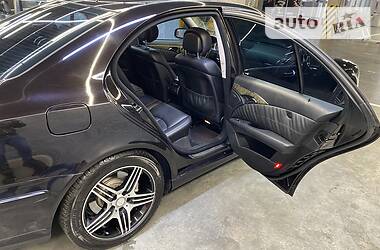 Седан Mercedes-Benz E-Class 2007 в 