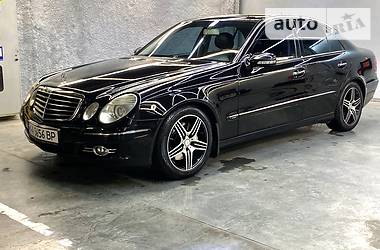 Седан Mercedes-Benz E-Class 2007 в 