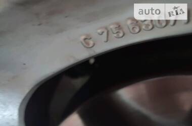 Седан Mercedes-Benz E-Class 2000 в 