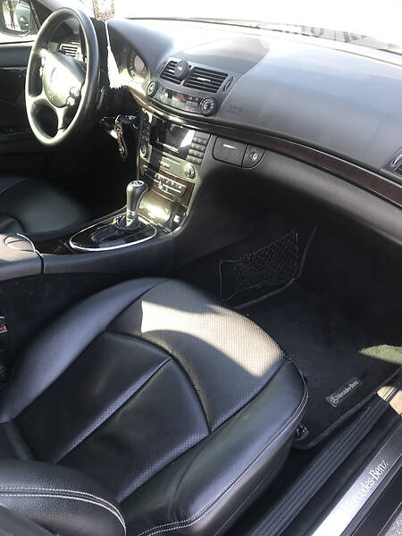 Седан Mercedes-Benz E-Class 2006 в Запоріжжі