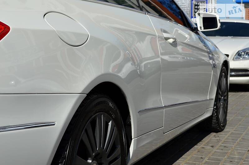 Купе Mercedes-Benz E-Class 2010 в Одесі