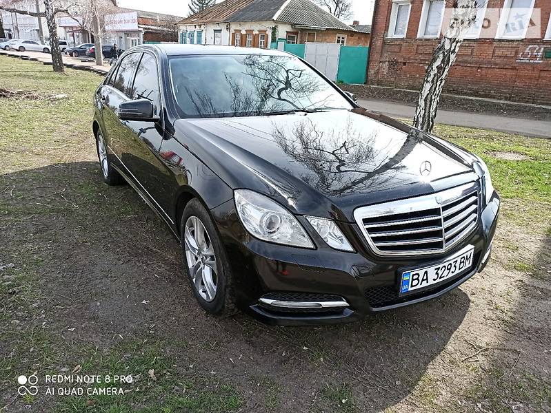 Седан Mercedes-Benz E-Class 2010 в Харькове