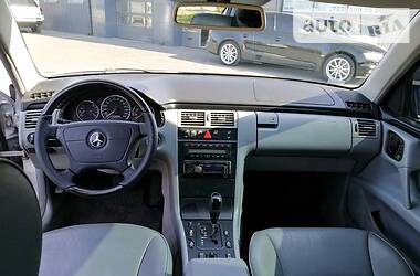 Седан Mercedes-Benz E-Class 1999 в 